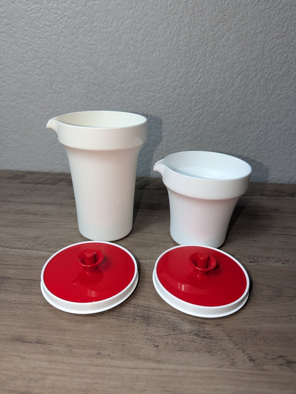 Tupperware Creamer & Sugar Set - Picture 11 of 14